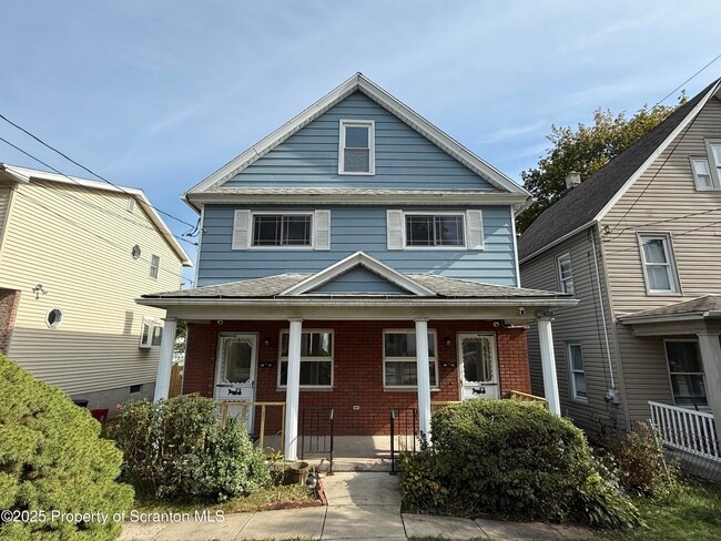 Building Photo - 1746-1748 McDonough Ave