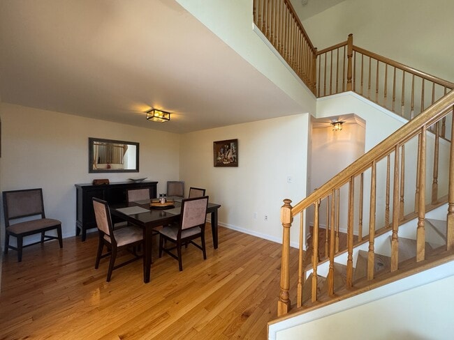 Photo - 86 Racquet Rd