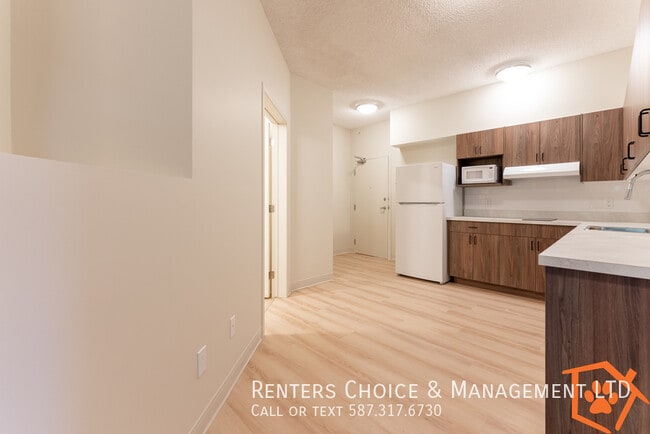 Photo - 2 Bedroom Senior Living in The Edwards