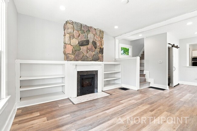Photo - 578 Stewart Ave