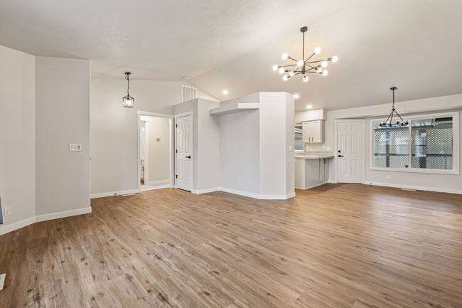 Photo - 11035 W Halstead Ct