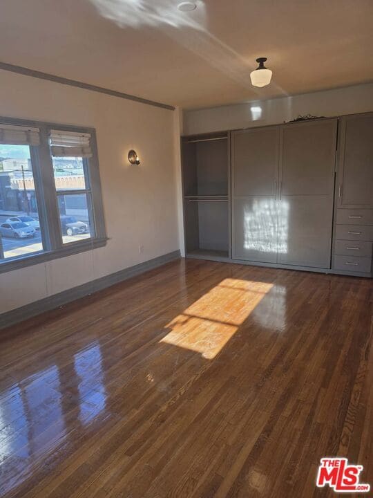Building Photo - 1275 N Wilton Pl Unit B