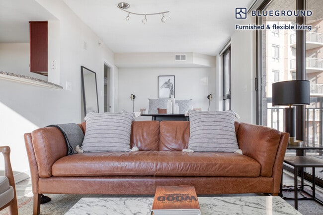 Photo - 901 15th St S Unidad FL9-ID371