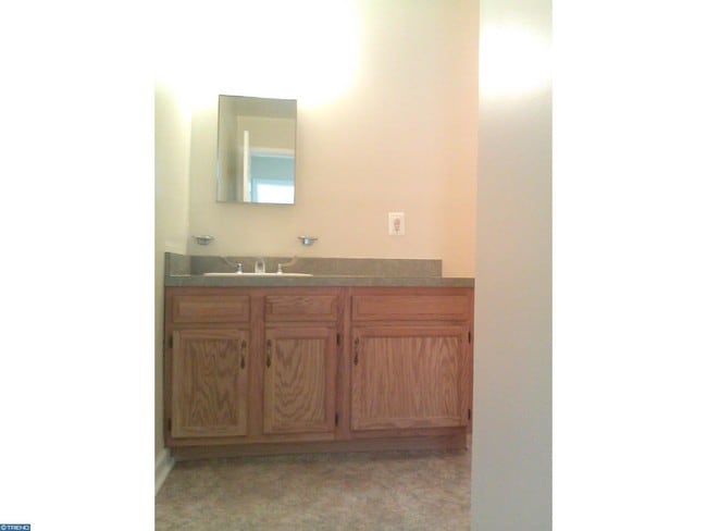 Photo - 1600 N 7th St