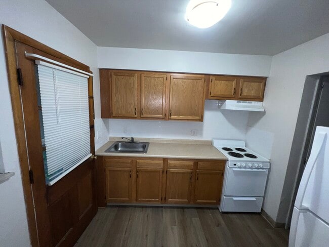 Photo - 1390 Forest Glen Dr Unit 4