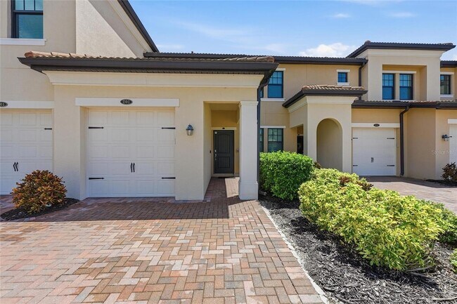 10047 Crooked Crk Dr