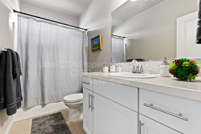 Photo - 5673 W Rockingham Dr