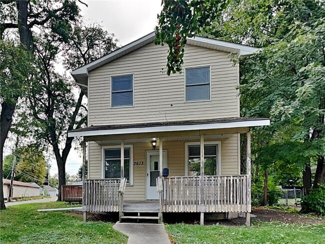 Building Photo - 3613 E 42nd St