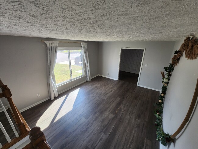 Photo - 6414 Streeter Dr