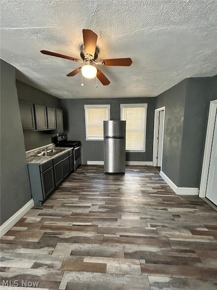 Photo - 1130 E 68th St Unidad 1