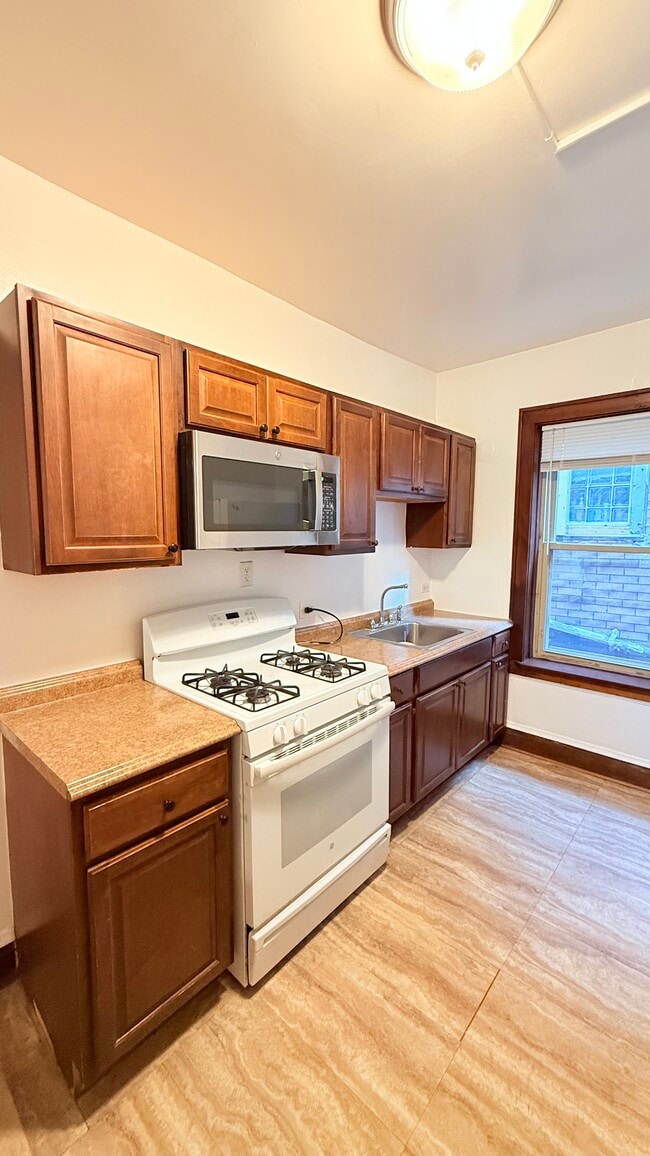 Photo - 4453 W Dickens Ave Unit 2