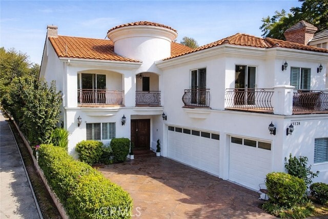 Photo - 5128 Avenida Hacienda