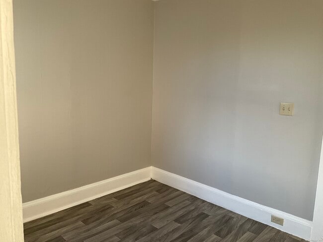 Photo - 16 Lake St Unit 2-W