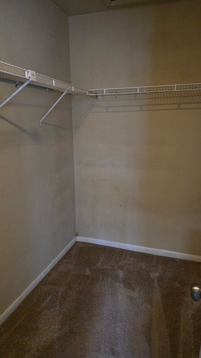 Photo - 22 Oyster Bay Rd Unit H