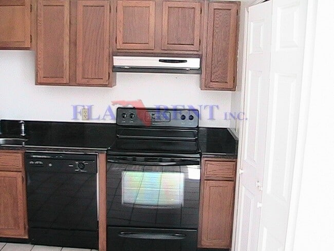 Photo - **3/2 Remodeled Duplex Near Downtown Orlando off of Curry Ford**
