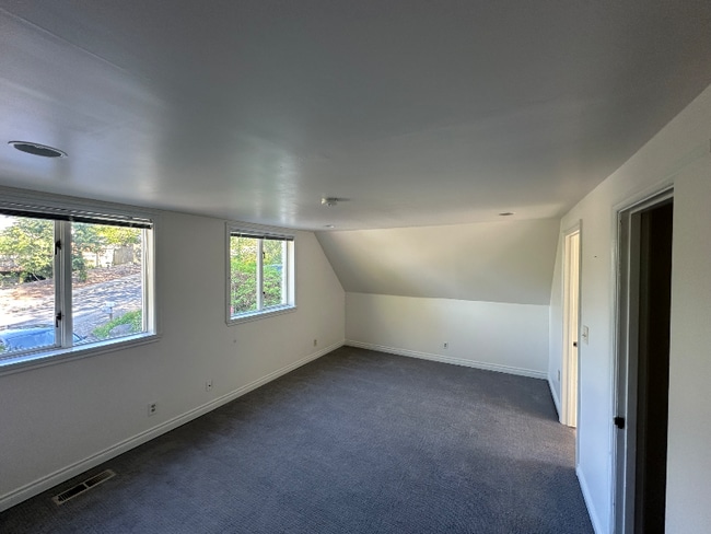 Photo - 5603 30th Ave SW