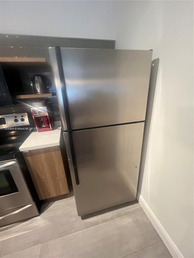 Photo - 920 SW 9th St