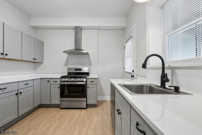 Building Photo - 21 Union Pl Unit 3