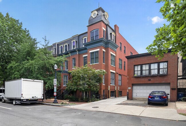 Photo - 1340 Q St NW