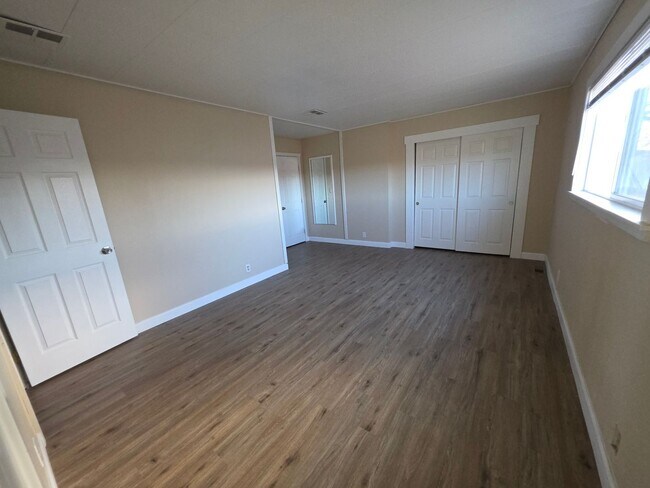 Photo - Charming 3 Bedroom Home