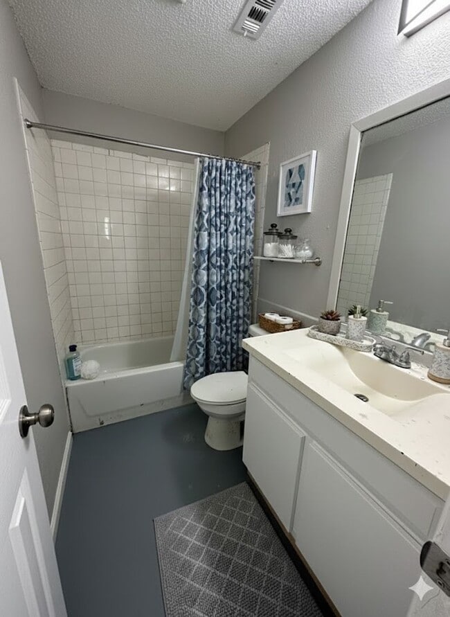 Photo - Spacious & Well-Located Rental in Austin’s Vibrant 78724 Neighborhood