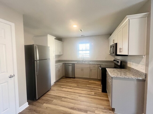 Photo - 317/319 E. GILBREATH STREET Unit 317