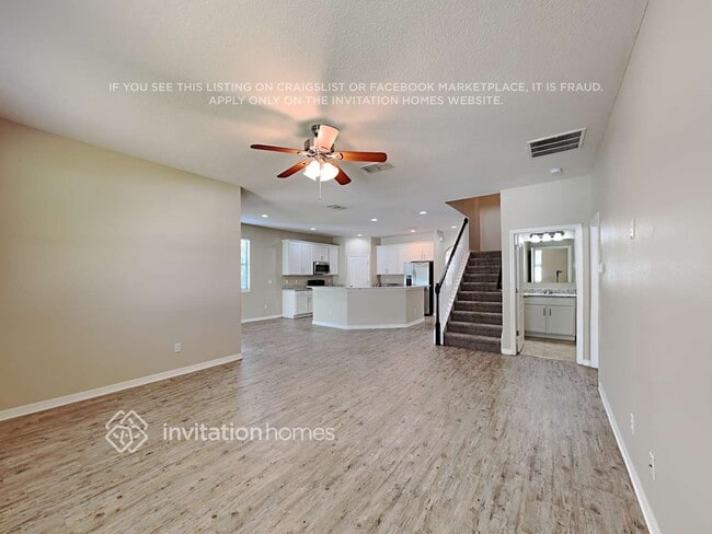 409 Arbor Pointe Ave