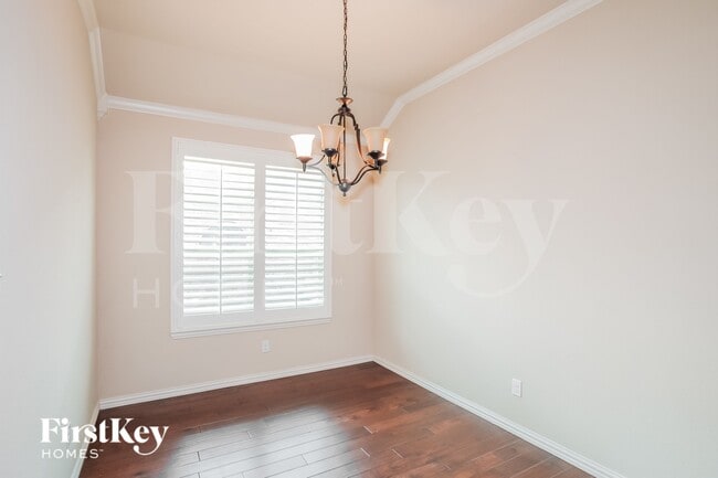 Photo - 1629 Signature Dr