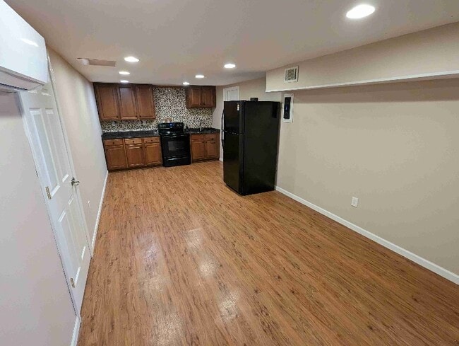 Photo - 275 E Lake Dr Unidad B