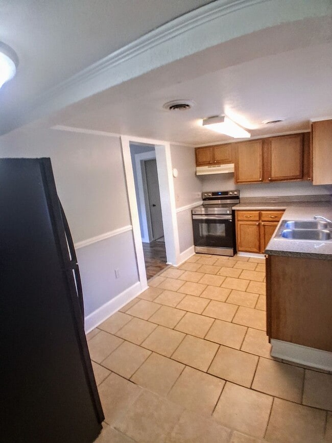 Photo - Charming 2 Bedroom Home in the Heart of Ox...