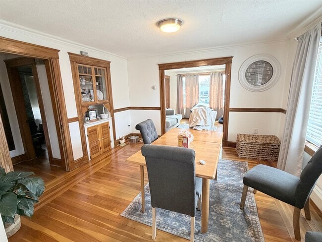 Building Photo - 130 Bonner Ave Unit 1