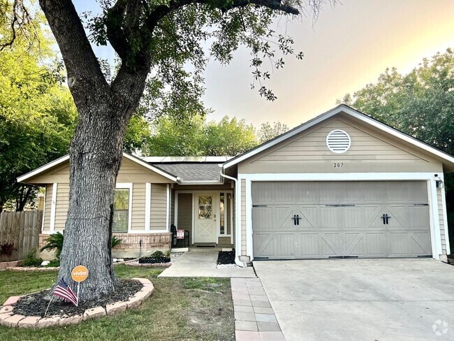 Building Photo - 207 Canoga Park Dr Rental