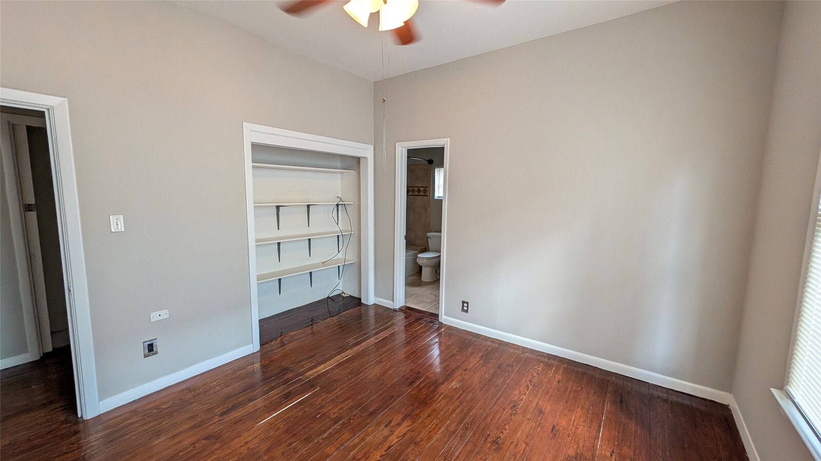 Photo - 412 Cordell St