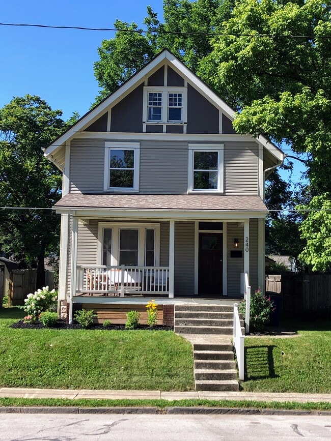 Photo - 240 E Duncan St