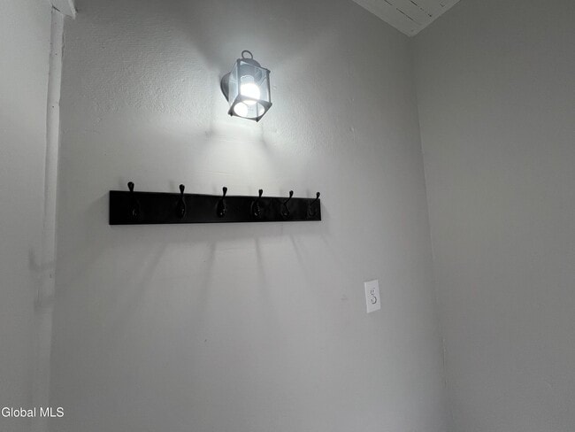 Photo - 1086 Wendell Ave Unit 1