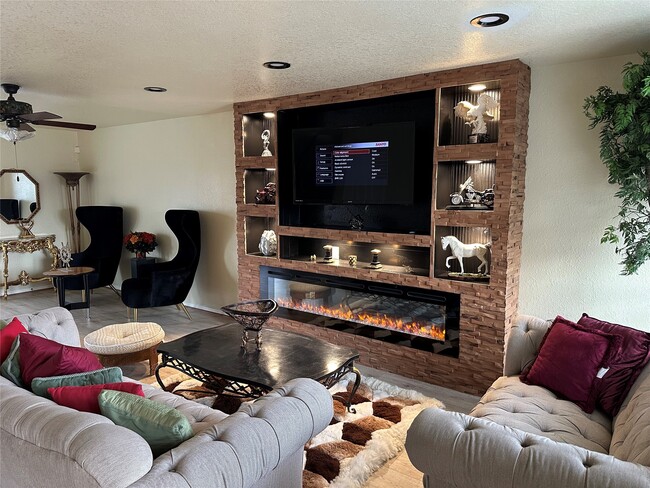 Photo - 16107 Sheldon Ridge Way