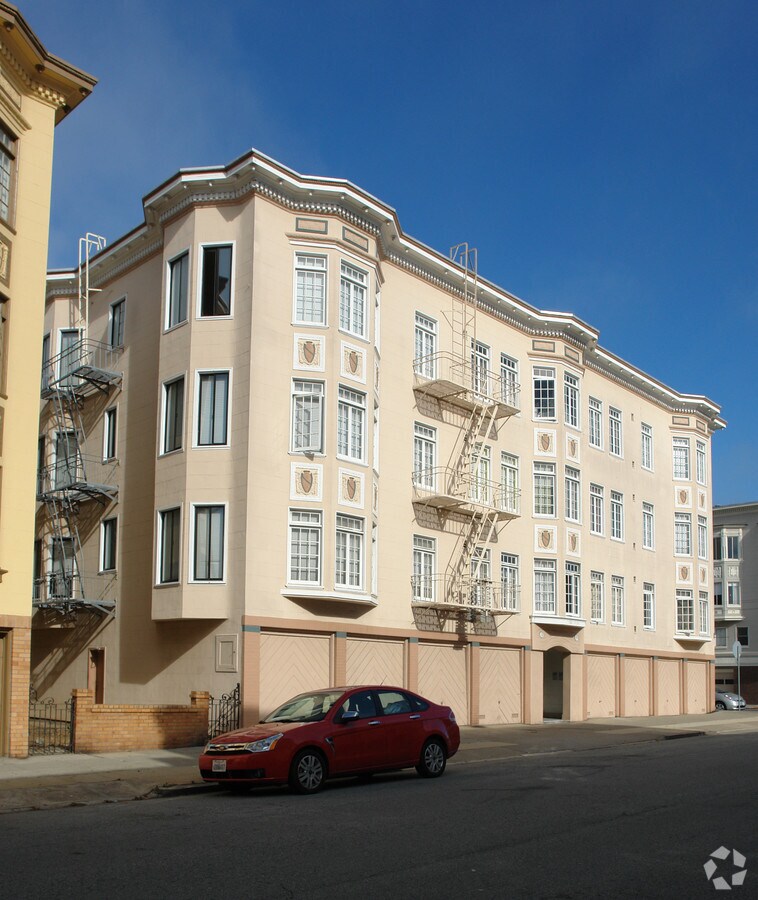 Photo - 3155 Octavia St