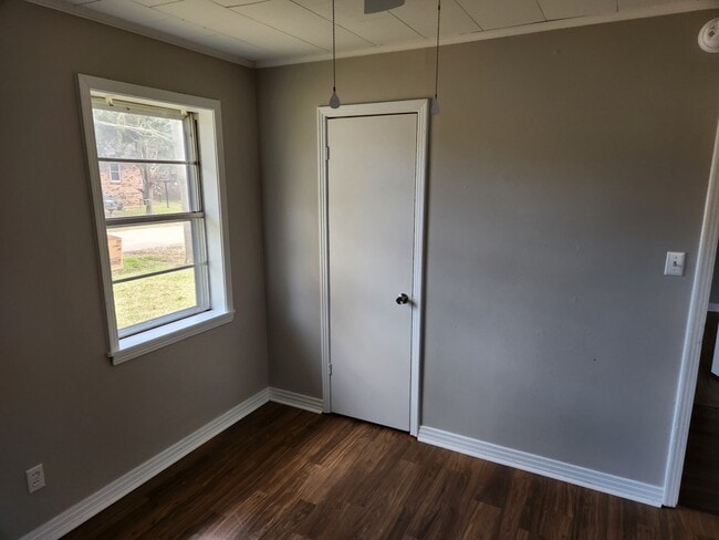 Photo - 804 Kimberley Dr