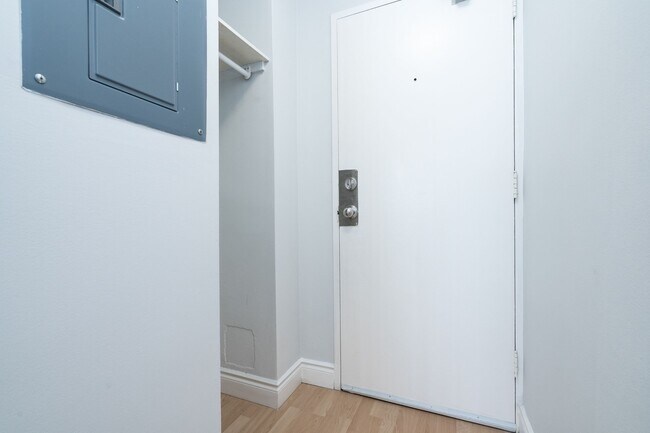 Photo - 798 Richmond Street West Unit 667