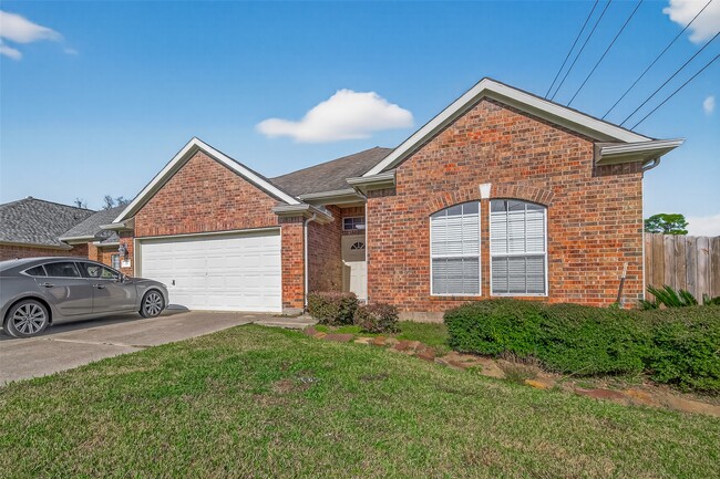 Photo - 71 N Forrest Ave