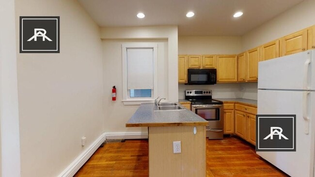 4 bedroom in Allston MA 02134 - 4 bedroom in Allston MA 02134 Condo Unit 2