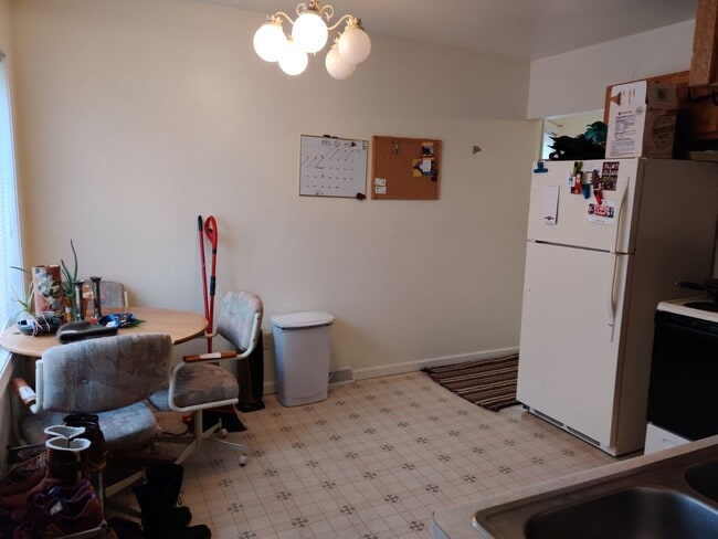 Photo - 2530 W 2nd St Unidad B