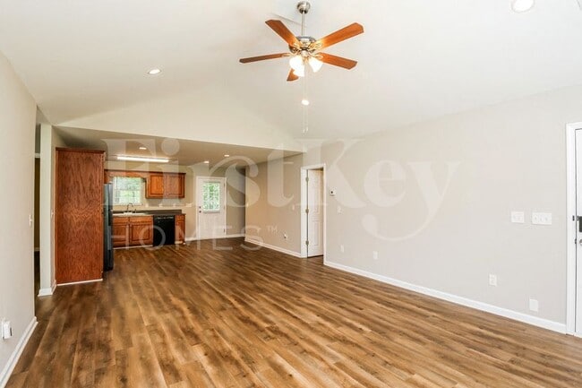 Photo - 294 Cedar Springs Ln