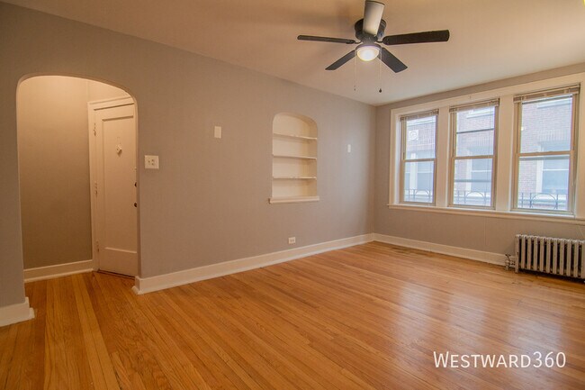 Photo - 1624 W Sherwin Ave Unit 2N