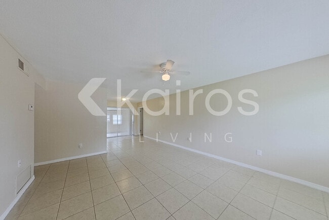 Photo - 2441 Healy Dr