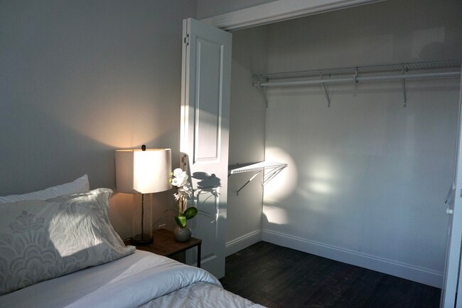 2B - Armario en la habitación - 59-63 Courtland St