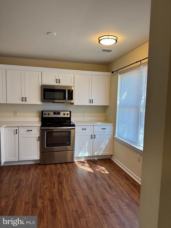 Photo - 149 Laurel Ct