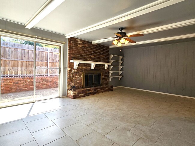 Photo - 3826 NW 64th St