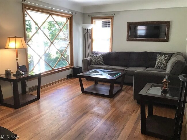 Photo - 1192 Blanchester Rd
