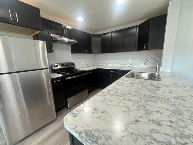 Photo - 1914 N Missouri Ave Unit 1